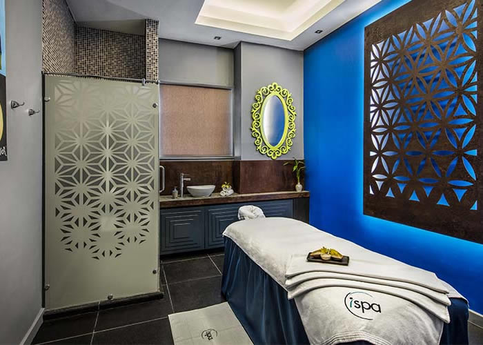 Day Pass | Hennessy Park Hotel