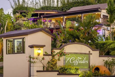 Day Use | 7 Cascades Lodges (Adults Only)